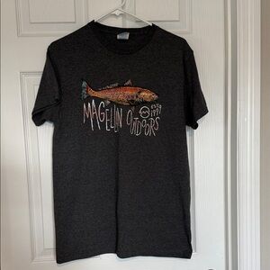 Magellan Outdoors men’s gray&orange teeshirt